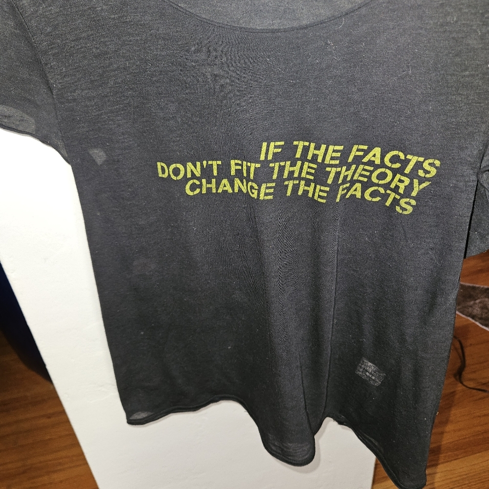 Theory Black T-Shirt Size P